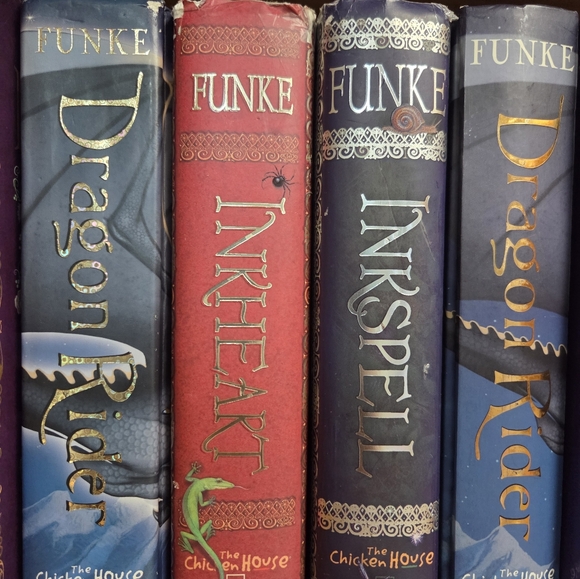 Book Collection - Multicolor Set - Picture 3 of 4